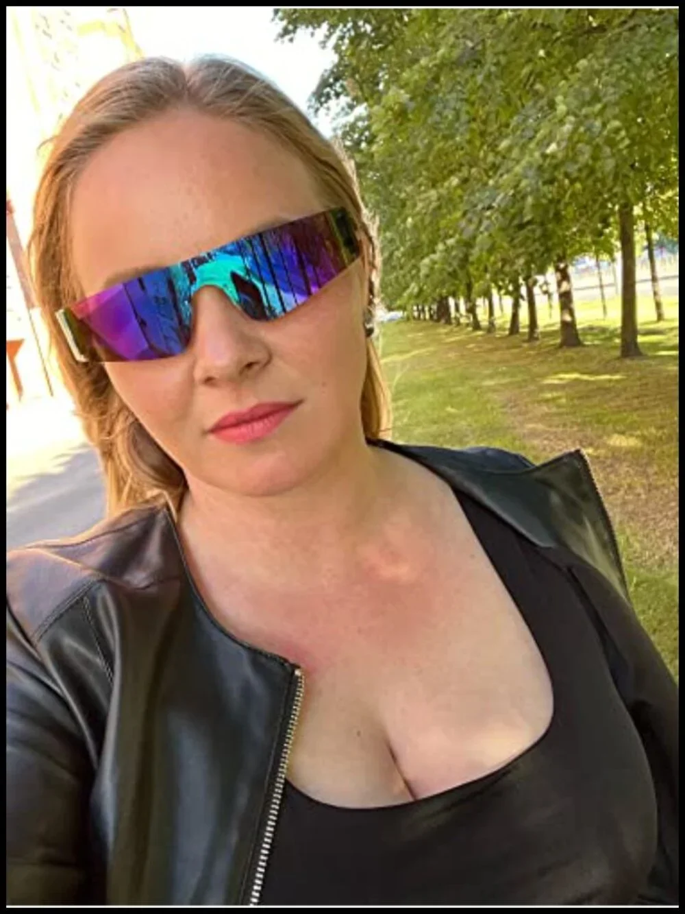 Y2K Futuristic Rimless One Piece Shield Sunglasses Women Men UV400